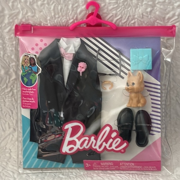 Barbie Ken Fashion Tuxedo Groom Outfit Pack - Picture 3 of 4